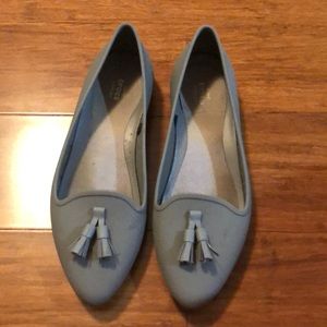 Crocs gray size 9 flats
